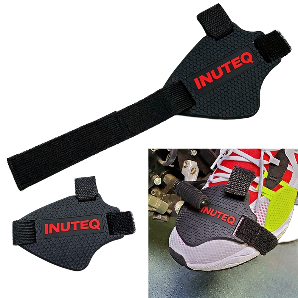 Motorcycle Gear Cycle - ฝาครอบรองเท้าแบบปรับได้ แผ่นรองกันลื่นสำหรับรถจักรยานยนต์ สายรัดป้องกันรองเท้าบูท ทนทาน อุปกรณ์เสริมสำหรับขี่จักรยานยนต์ สำหรับผู้ชายและผู้หญิง